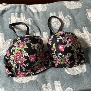 VS Lace Bra